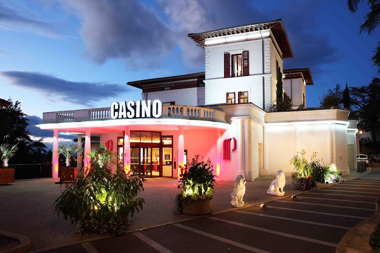 Casino Partouche de Saint-Galmier Le Lion Blanc